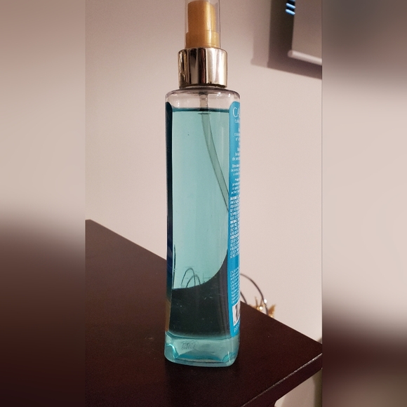 **FREE with any purchase!**Calgon Body Spray - Picture 2 of 4